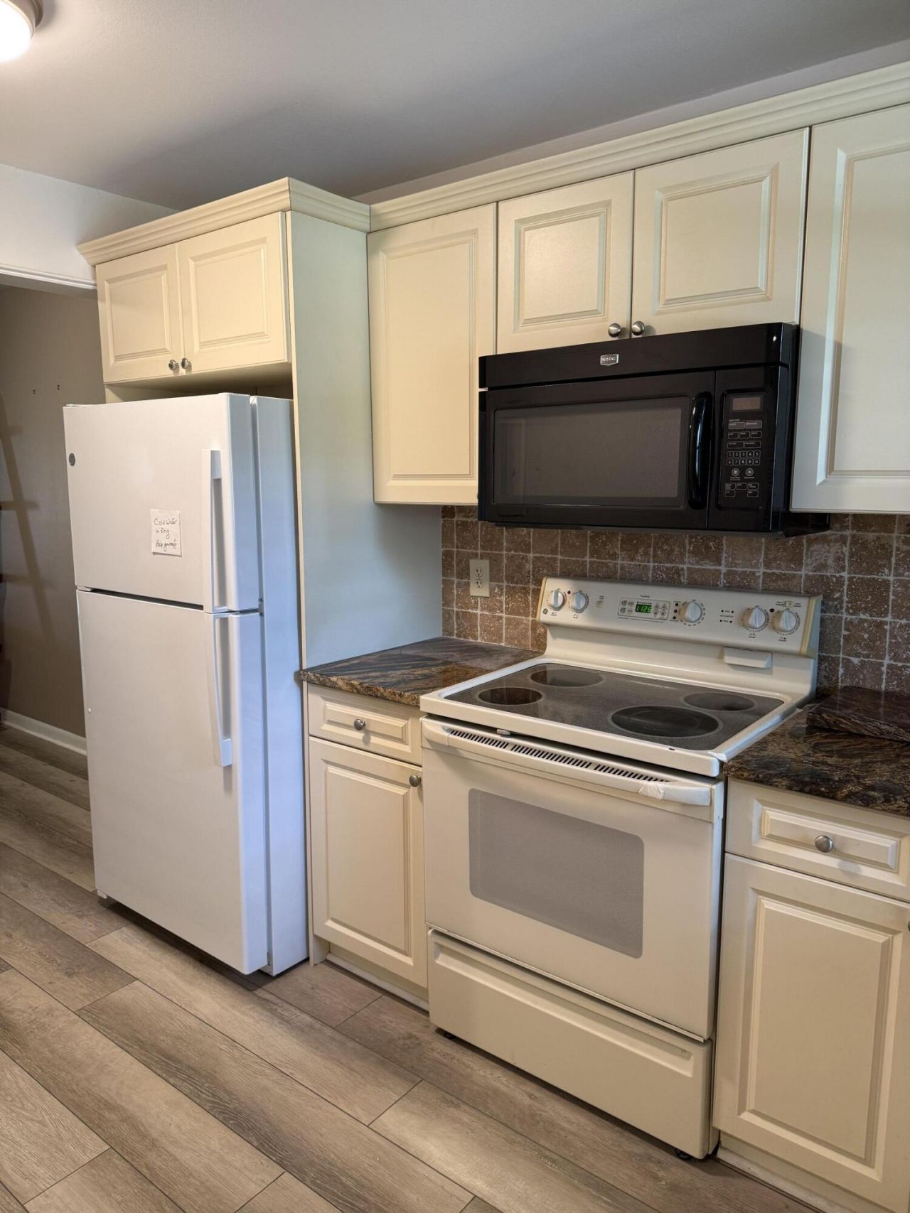 4760 Lucerne Lakes Boulevard, Unit 206, Lake Worth, FL 33467 Photo