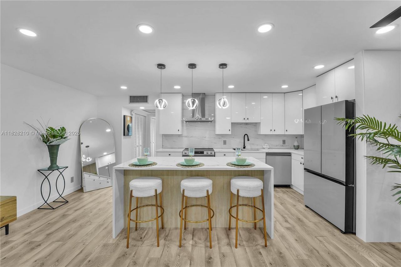 2905 Victoria Pl, Unit D2, Coconut Creek, FL 33066 Photo