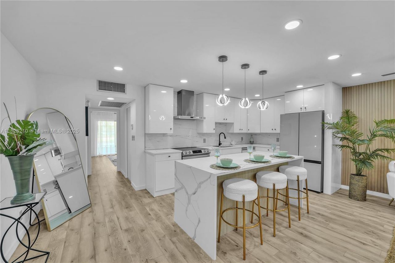 2905 Victoria Pl, Unit D2, Coconut Creek, FL 33066 Photo