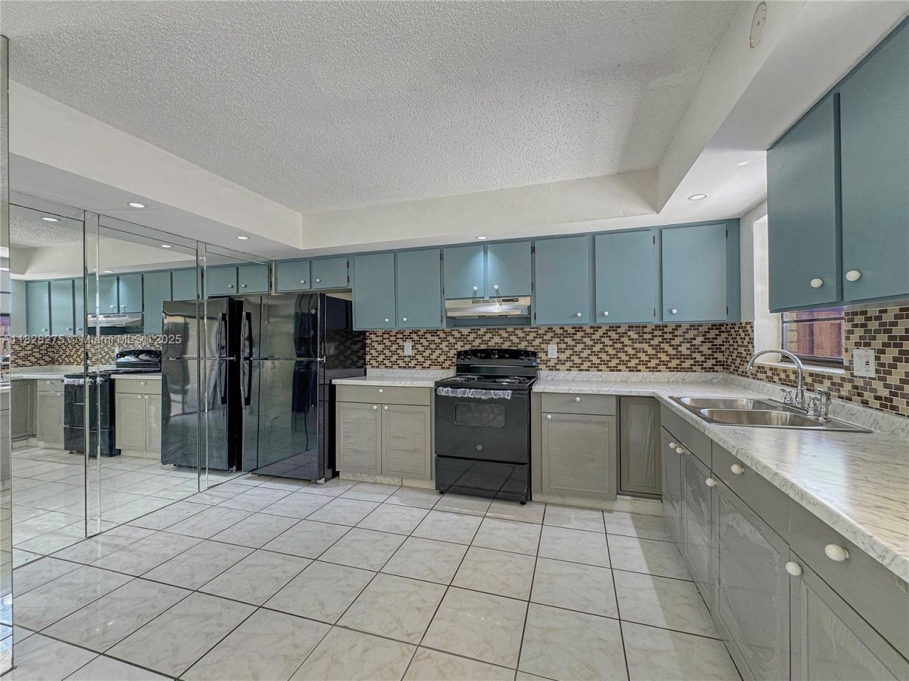 8103 SW 24th St, North Lauderdale, FL 33068 Photo
