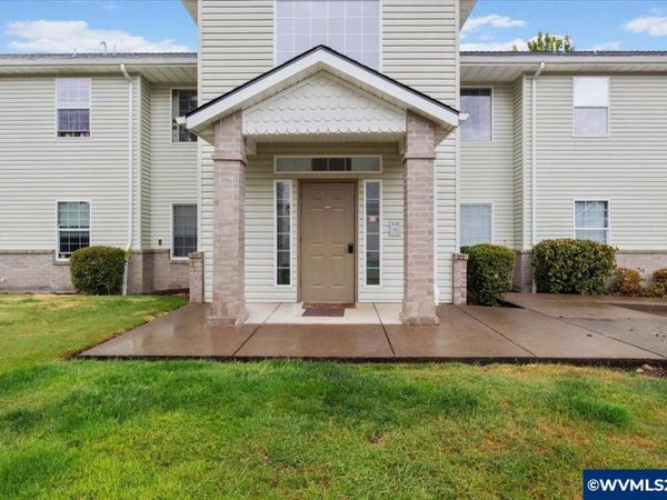 42 Weldwood Dr, Lebanon, OR 97355