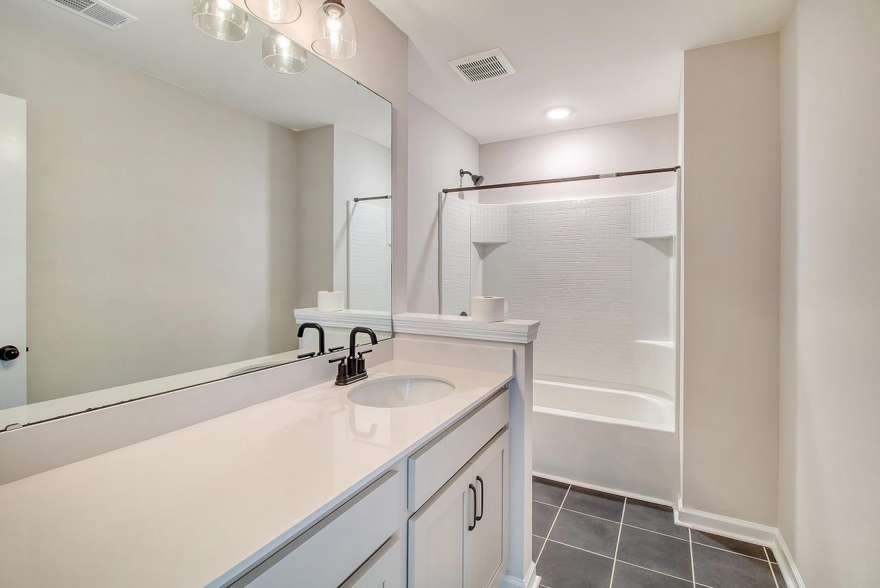 299 Lucca Drive Photo 32