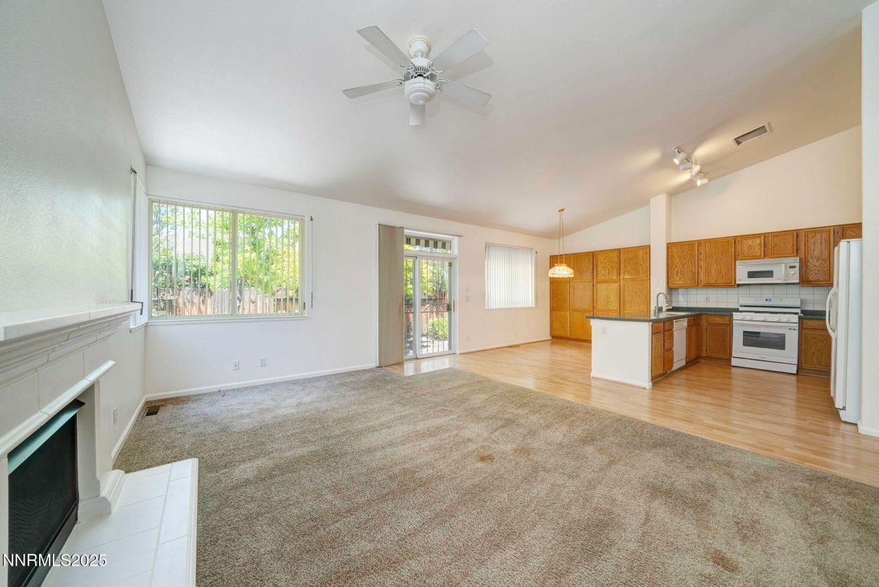 3069 Creekwood Drive, Reno, NV 89502 Photo