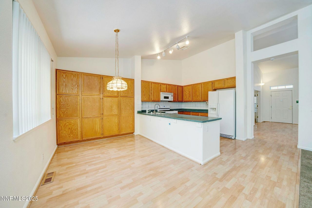 3069 Creekwood Drive, Reno, NV 89502 Photo