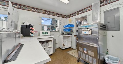 7735 Highway 89, Graeagle, CA 96103 Photo