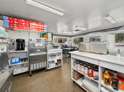 7735 Highway 89, Graeagle, CA 96103 Photo