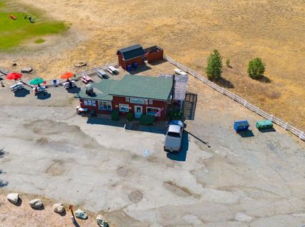 7735 Highway 89, Graeagle, CA 96103 Photo