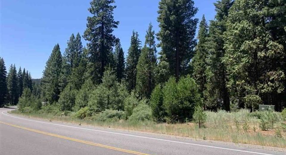 379 Clifford Drive, Lake Almanor, CA 00000 Photo