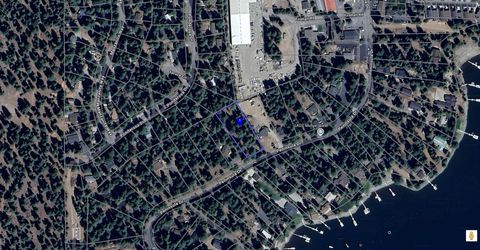 525 Peninsula Drive, Lake Almanor, CA 96137 Photo