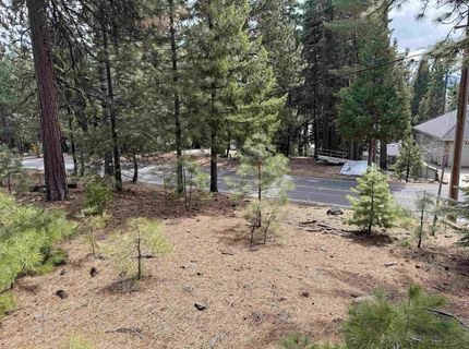 525 Peninsula Drive, Lake Almanor, CA 96137 Photo