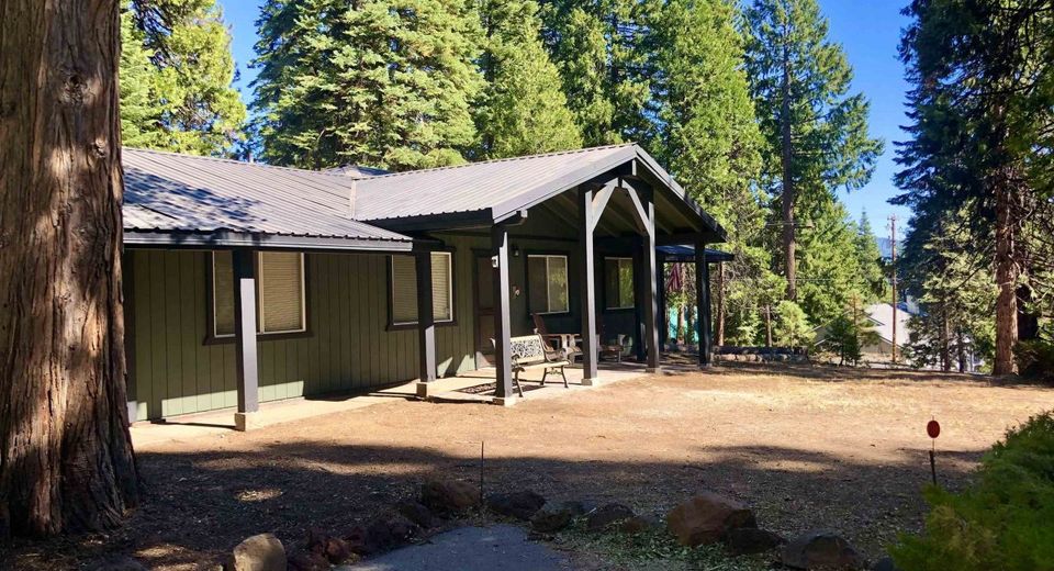 629 Pine Canyon Road, Lake Almanor, CA 96137 Photo