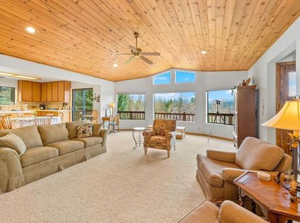 2820 American Way, Quincy, CA 95971 Photo