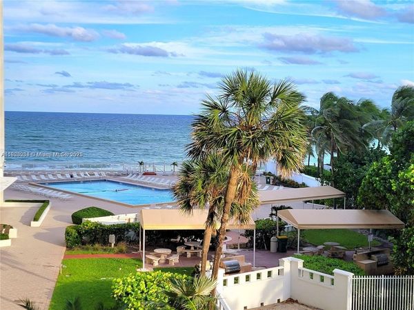 3505 S Ocean Dr, Unit 320, Hollywood, FL 33019