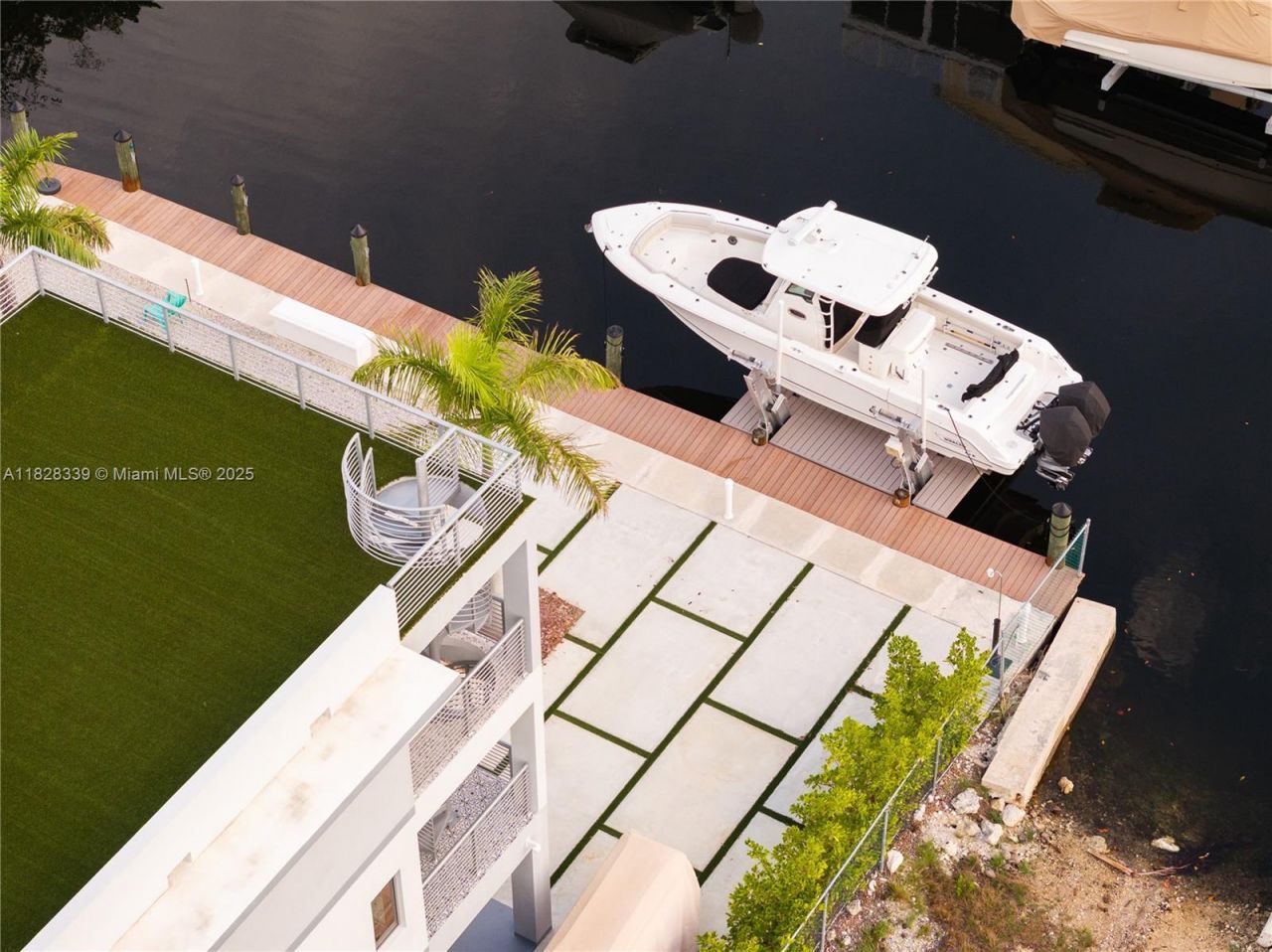 475 Bahia Honda Rd, Key Largo, FL 33037 Photo