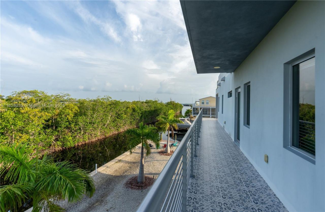475 Bahia Honda Rd, Key Largo, FL 33037 Photo