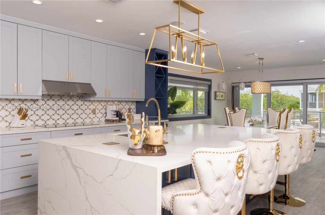 475 Bahia Honda Rd, Key Largo, FL 33037 Photo