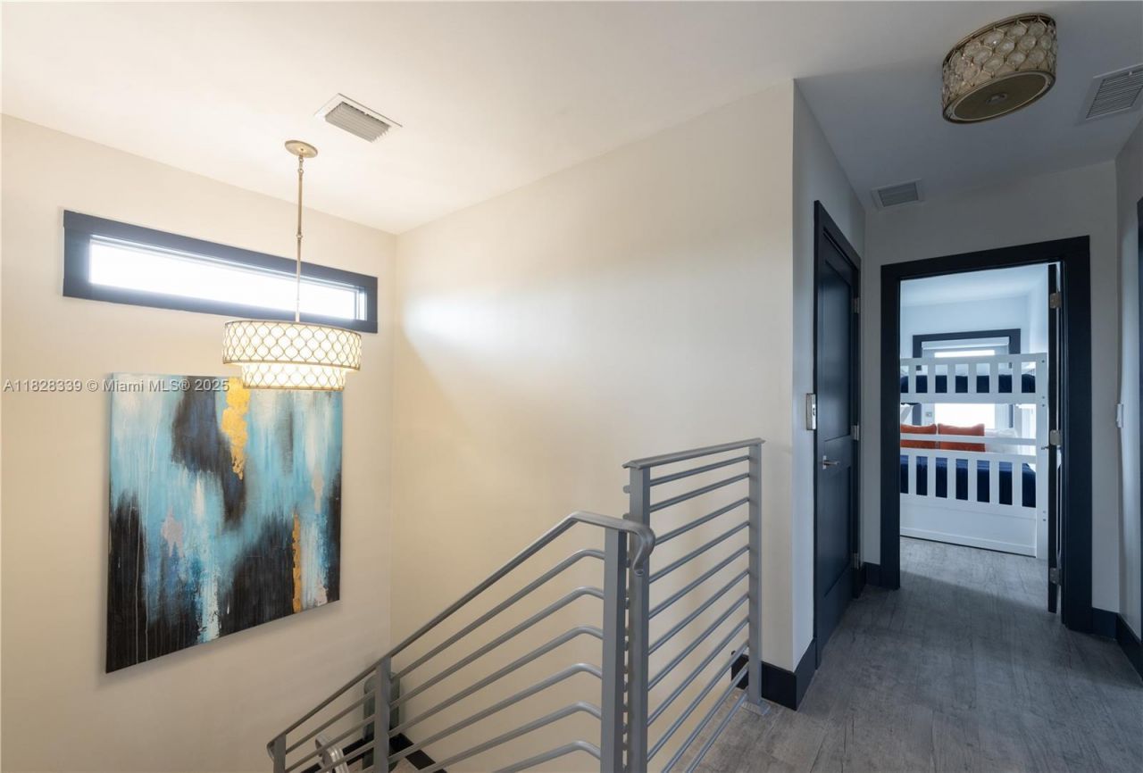 475 Bahia Honda Rd, Key Largo, FL 33037 Photo