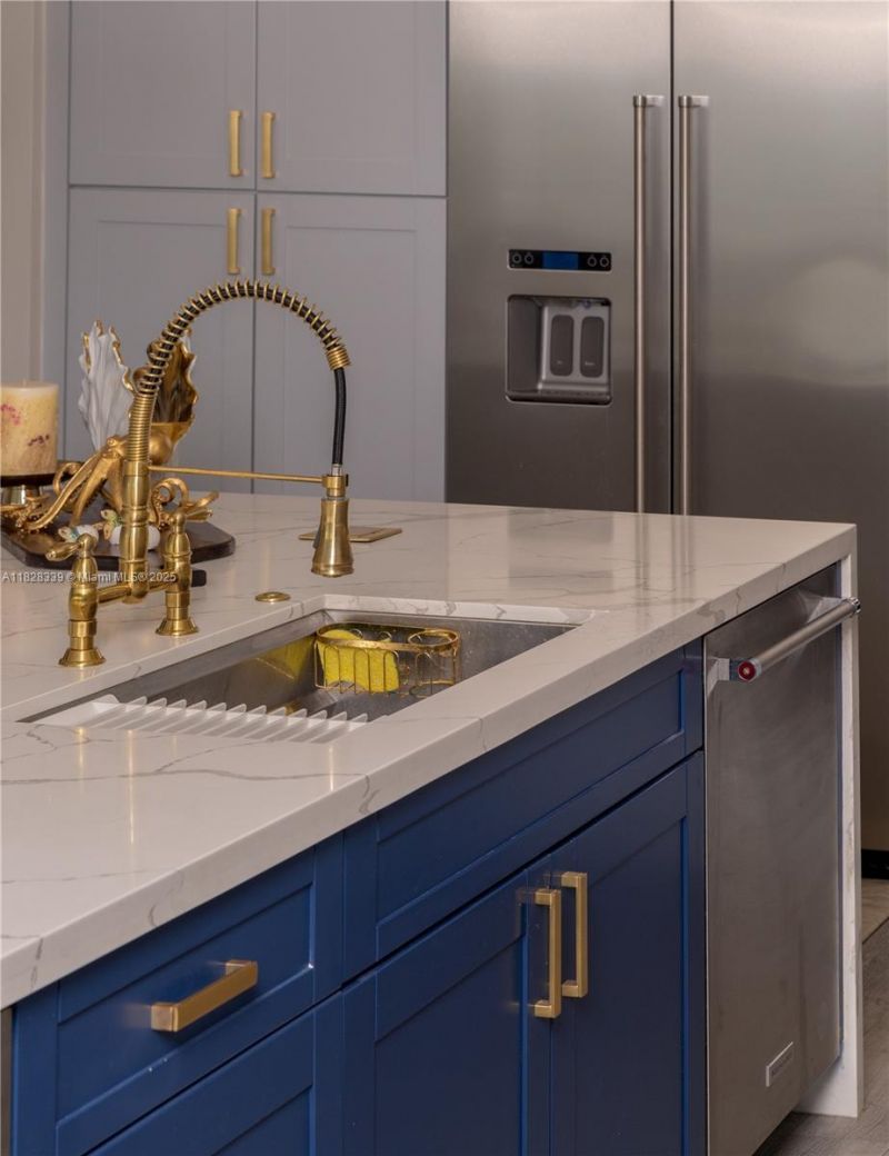 475 Bahia Honda Rd, Key Largo, FL 33037 Photo