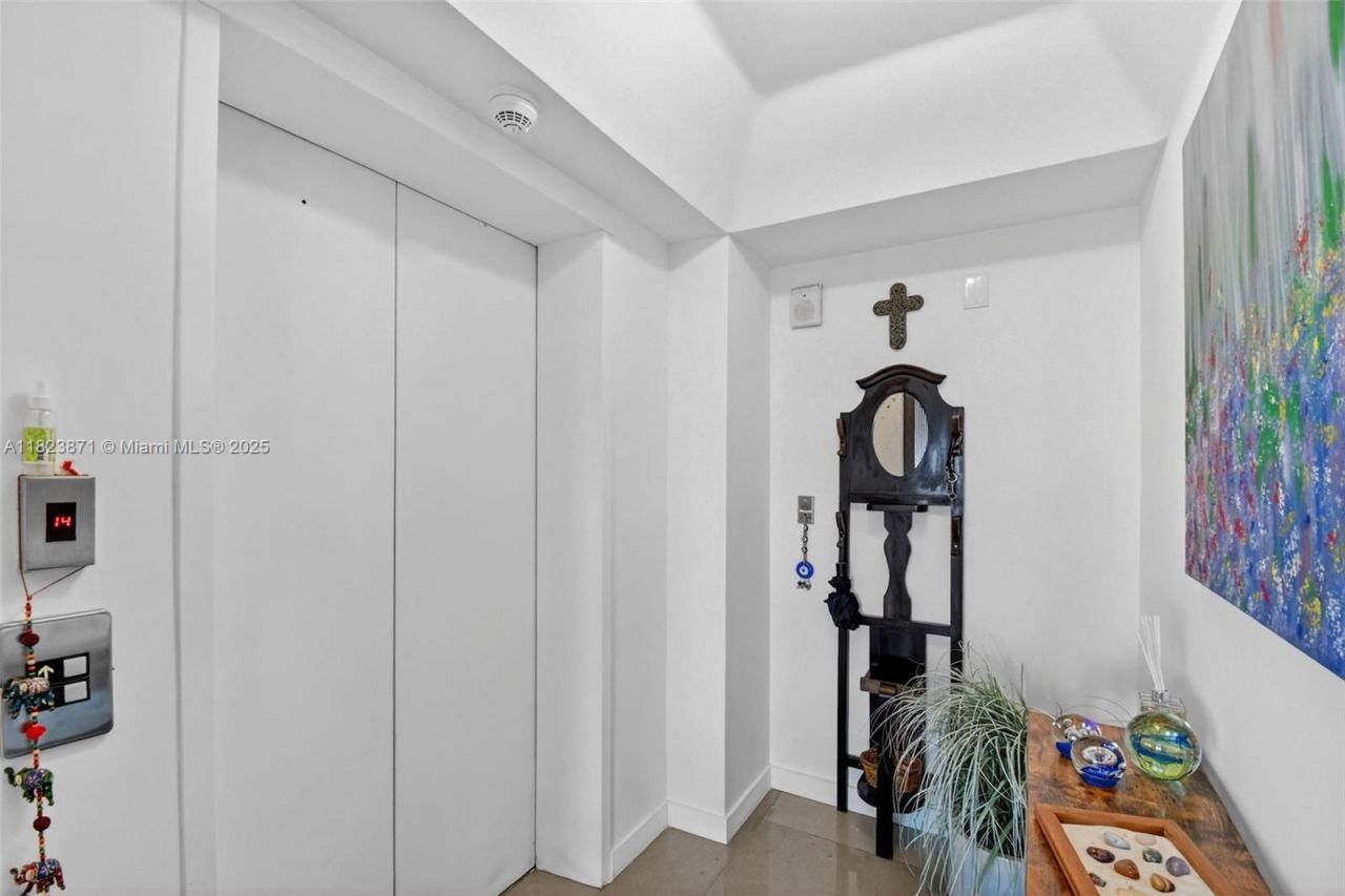 18671 Collins Ave, Unit 1401, Sunny Isles Beach, FL 33160 Photo