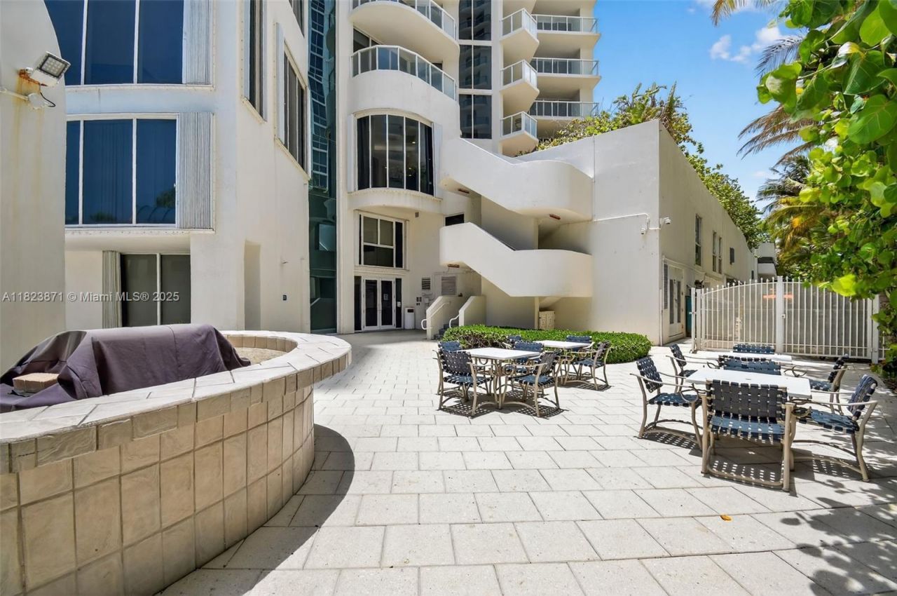 18671 Collins Ave, Unit 1401, Sunny Isles Beach, FL 33160 Photo