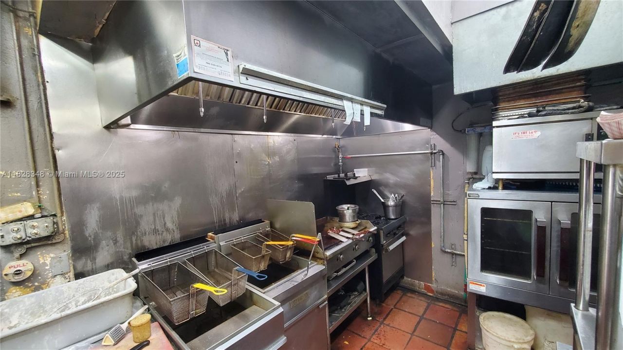 12659 NW 17th Ave, North Miami, FL 33167 Photo