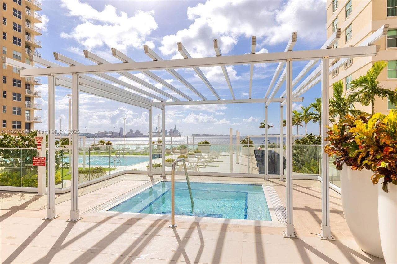 770 Claughton Island Dr, Unit 1210, Miami, FL 33131 Photo