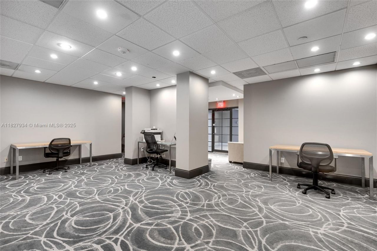 770 Claughton Island Dr, Unit 1210, Miami, FL 33131 Photo