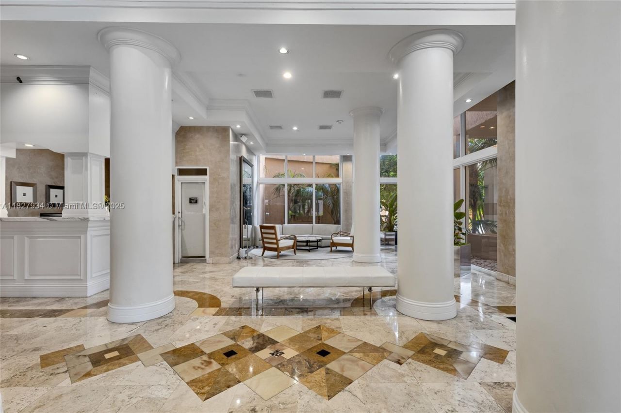 770 Claughton Island Dr, Unit 1210, Miami, FL 33131 Photo