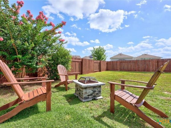 116 W Oakstone Dr., Georgetown, TX 78628