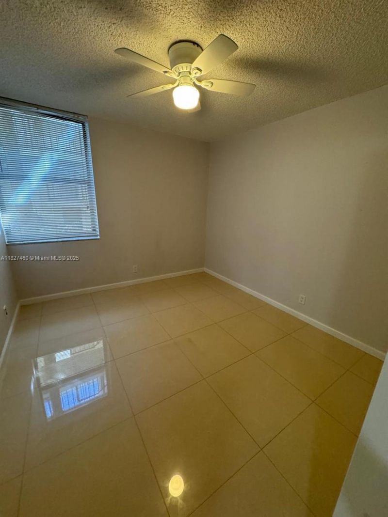20401 NE 30th Ave, Unit 124-8, Aventura, FL 33180 Photo