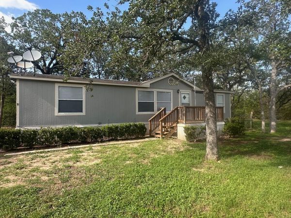 302 Lone Star RD, Unit B, Bastrop, TX 78602