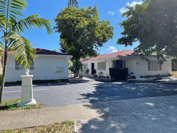 1842 Madison St, Hollywood, FL 33020