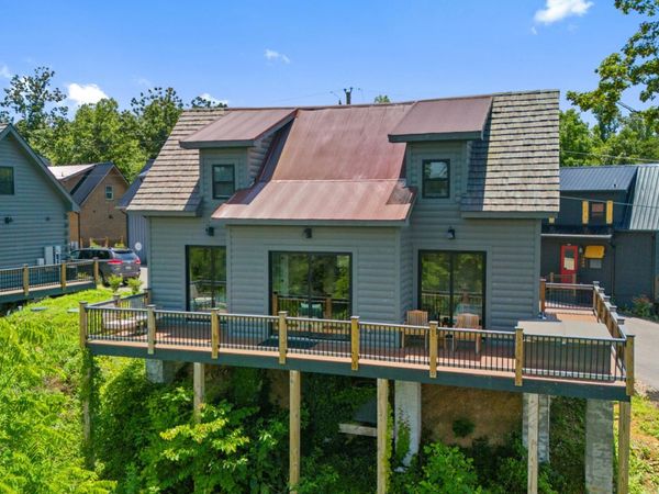 1371 Lake Haven Way, Sevierville, TN 37876