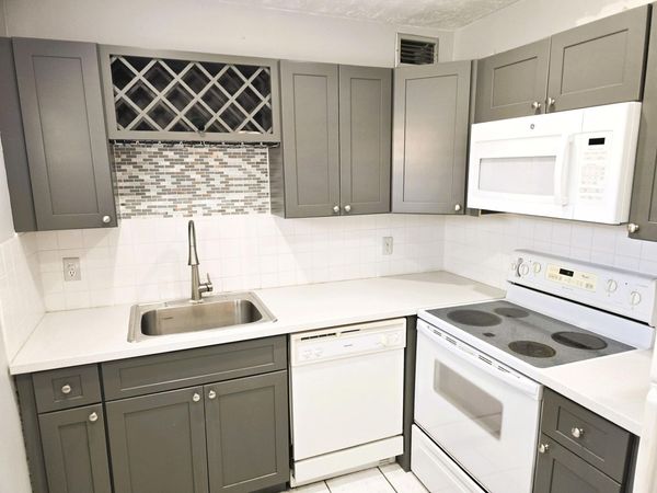 89 Saxony B, Unit B, Delray Beach, FL 33446
