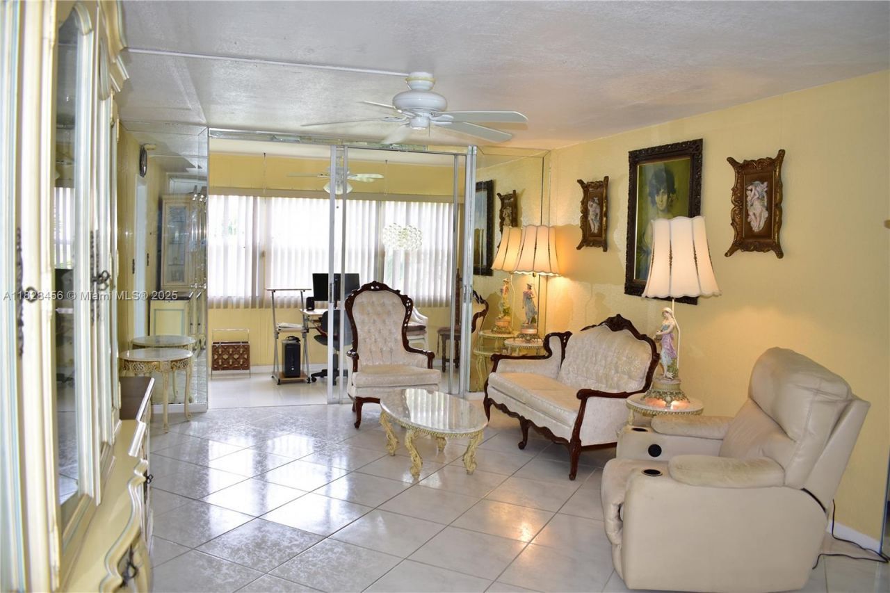 2801 N Pine Island Rd, Unit 103, Sunrise, FL 33322 Photo