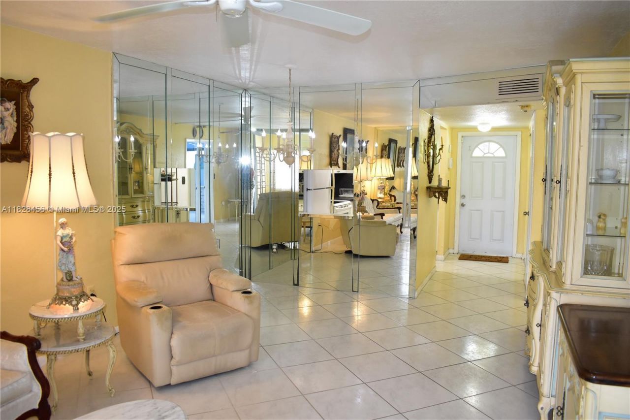 2801 N Pine Island Rd, Unit 103, Sunrise, FL 33322 Photo
