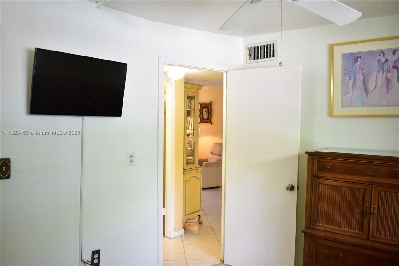 2801 N Pine Island Rd, Unit 103, Sunrise, FL 33322 Photo