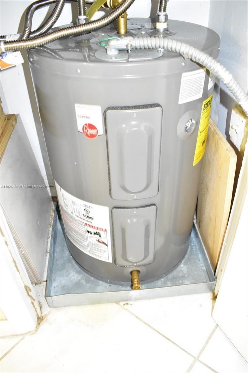 2801 N Pine Island Rd, Unit 103, Sunrise, FL 33322 Photo