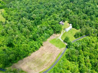 1496 Conrad Cemetary Road, Somerset, KY 42503