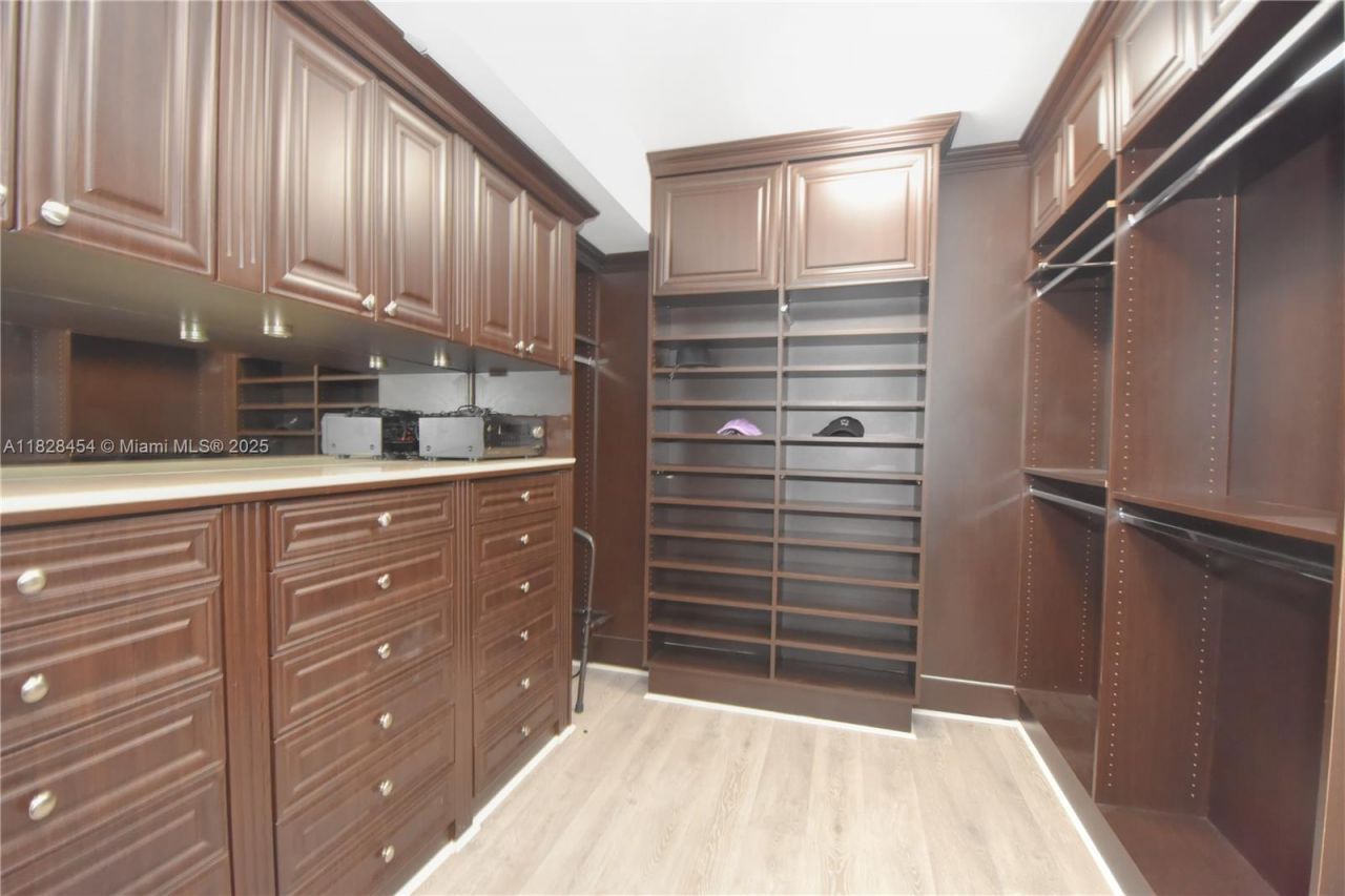 20201 E Country Club Dr, Unit 901, Aventura, FL 33180 Photo