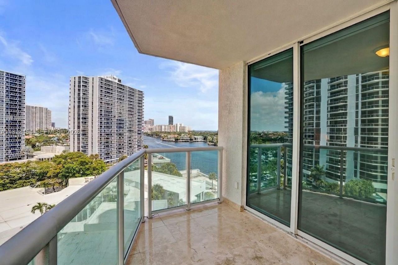 20201 E Country Club Dr, Unit 901, Aventura, FL 33180 Photo