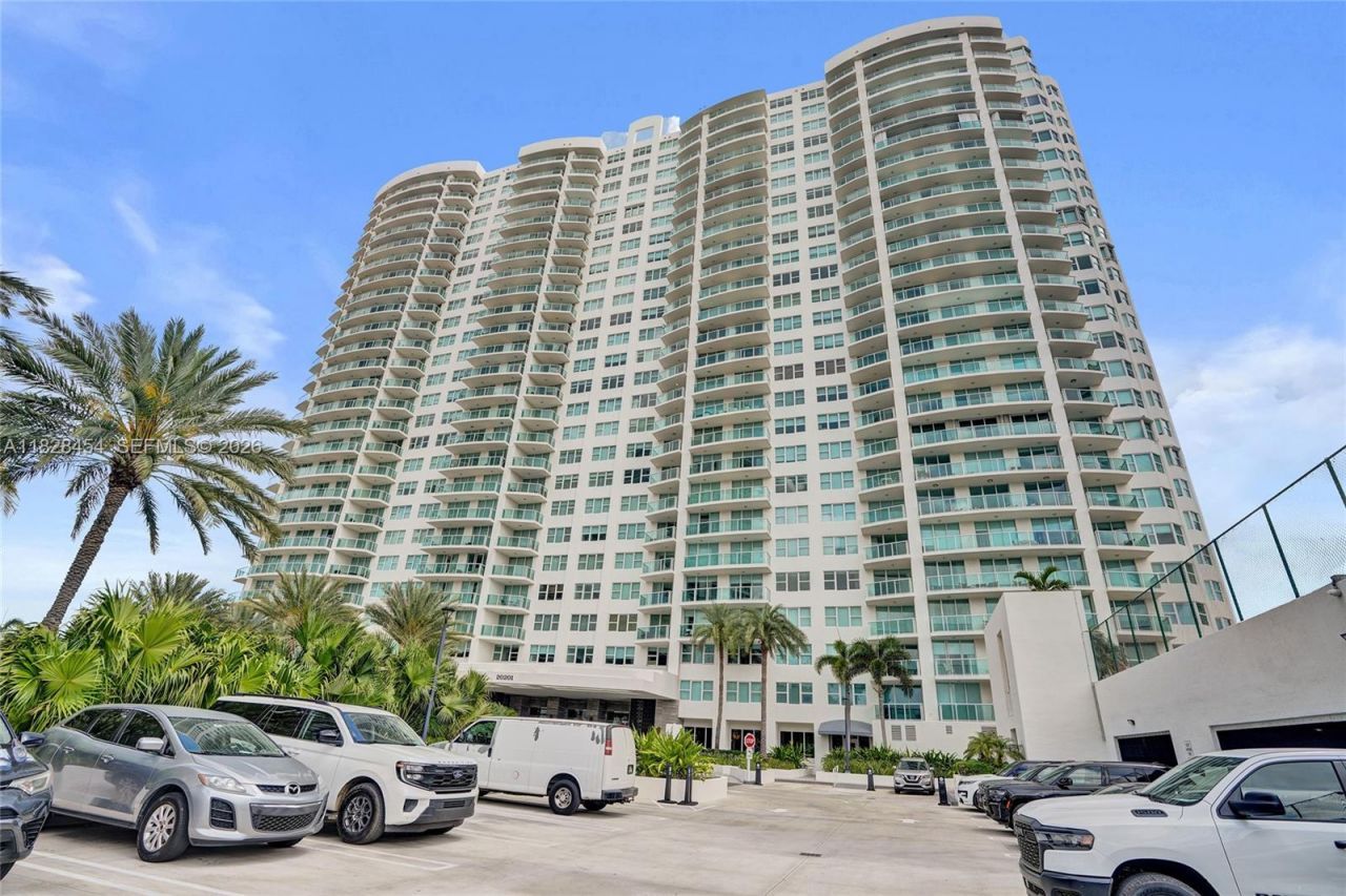 20201 E Country Club Dr, Unit 901, Aventura, FL 33180 Photo