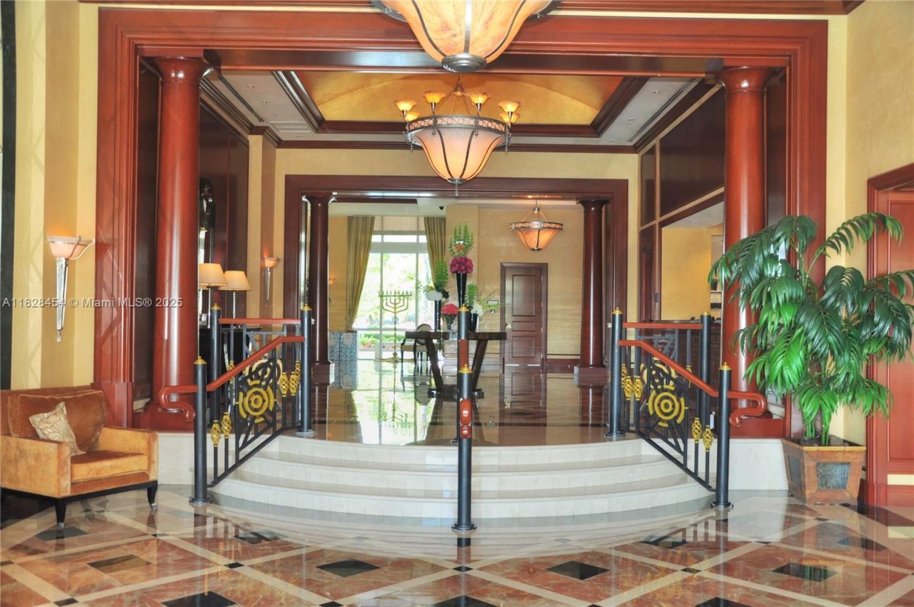 20201 E Country Club Dr, Unit 901, Aventura, FL 33180 Photo