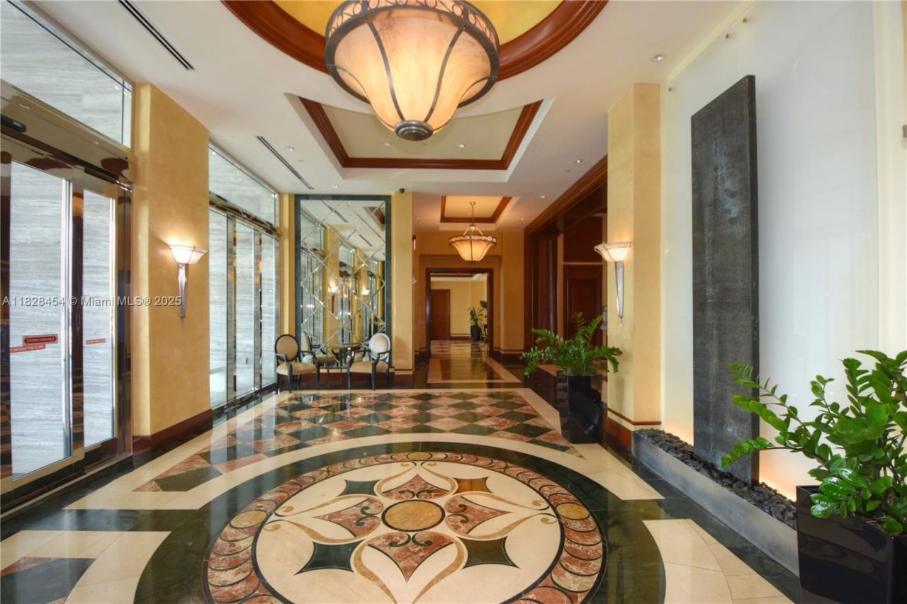 20201 E Country Club Dr, Unit 901, Aventura, FL 33180 Photo