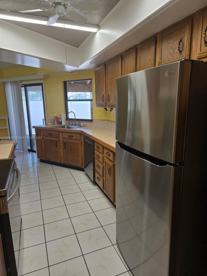 2802 SE Calvin St, Port Saint Lucie, FL 34952 Photo