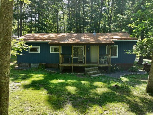 22 Mudd Hole Rd, Gap Mills, WV 24941