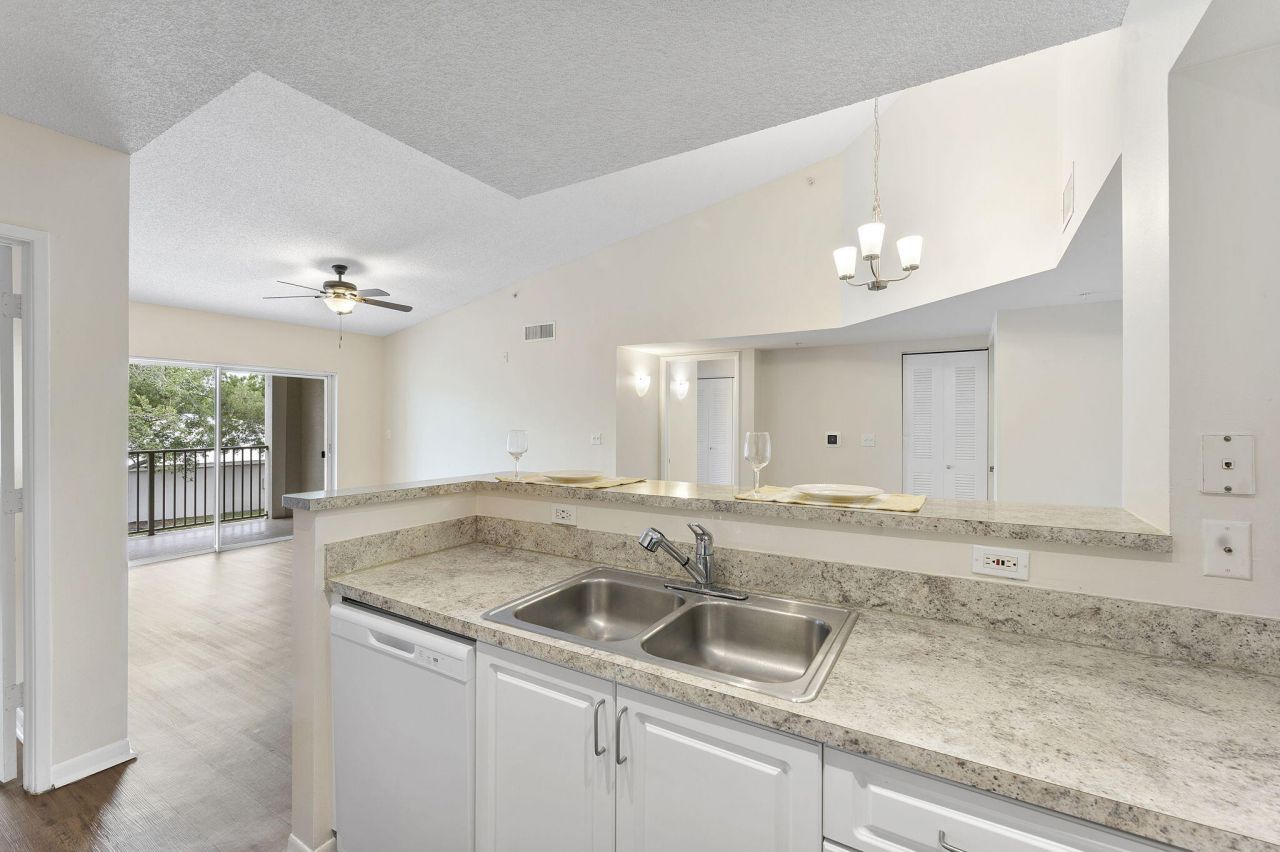 3821 SW Coquina Cove Way, Unit 205, Palm City, FL 34990 Photo