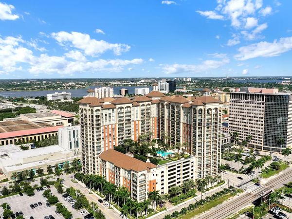 550 Okeechobee Boulevard, Unit Mph-16, West Palm Beach, FL 33401