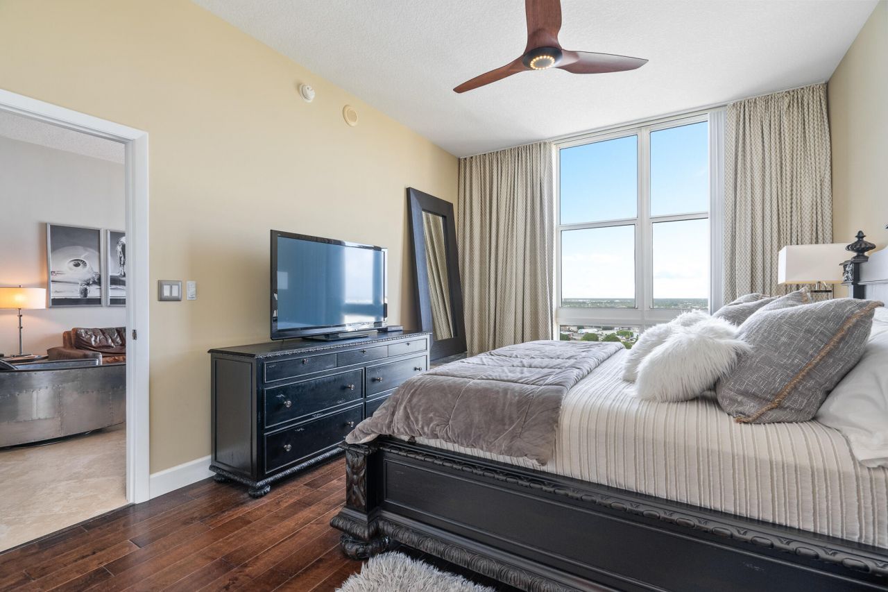 550 Okeechobee Boulevard, Unit Mph-16, West Palm Beach, FL 33401 Photo