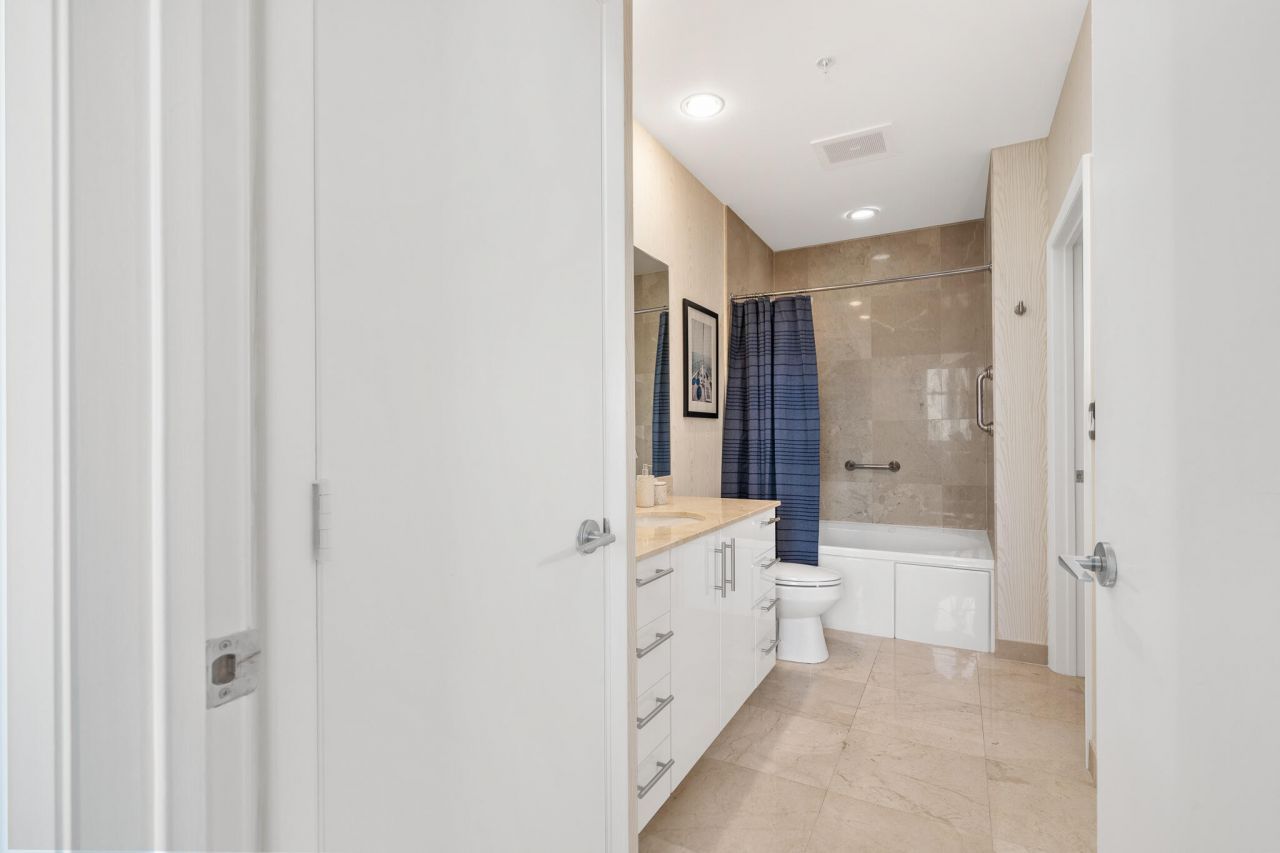 550 Okeechobee Boulevard, Unit Mph-16, West Palm Beach, FL 33401 Photo